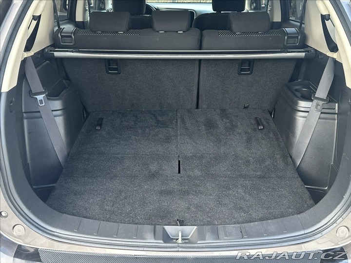 Mitsubishi Outlander 2,2 DI-D 150PS  Plus-7 2016