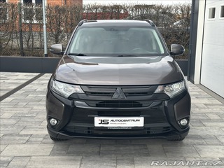 Mitsubishi Outlander 2,2 DI-D 150PS  Plus-7 2016