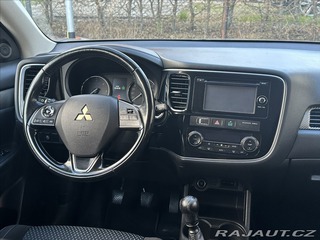 Mitsubishi Outlander 2,2 DI-D 150PS  Plus-7 2016