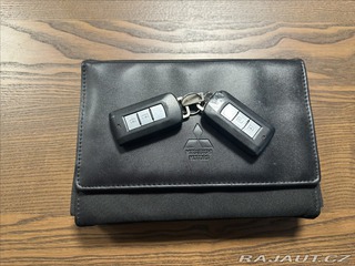 Mitsubishi Outlander 2,2 DI-D 150PS  Plus-7 2016