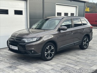 Mitsubishi Outlander 2,2 DI-D 150PS  Plus-7 2016
