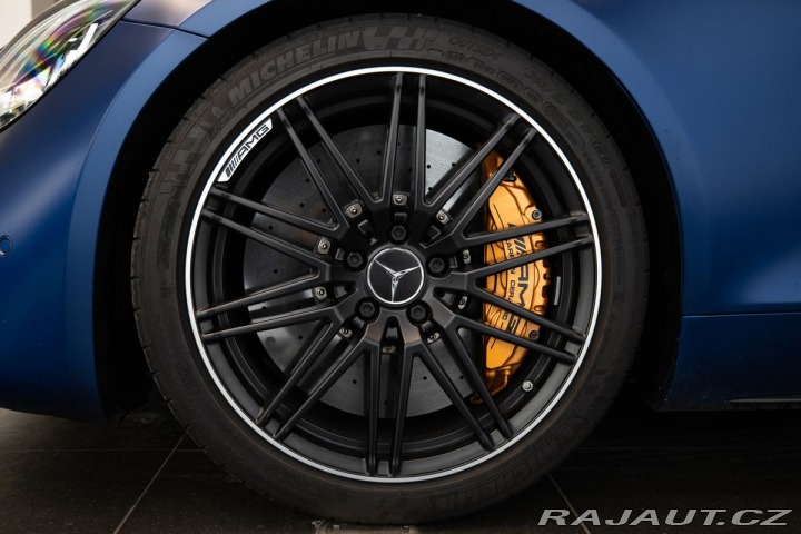Mercedes-Benz AMG GT Roadster /Keramické brzdy 2020