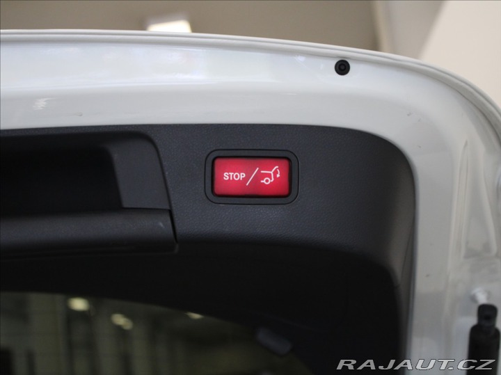 Mercedes-Benz GLA 2,0 250 4Matic H/K PAMĚŤ 2016