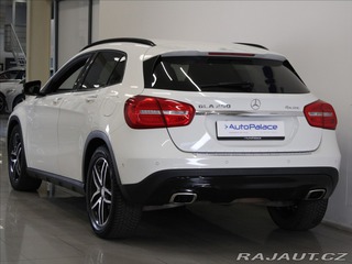 Mercedes-Benz GLA 2,0 250 4Matic H/K PAMĚŤ 2016