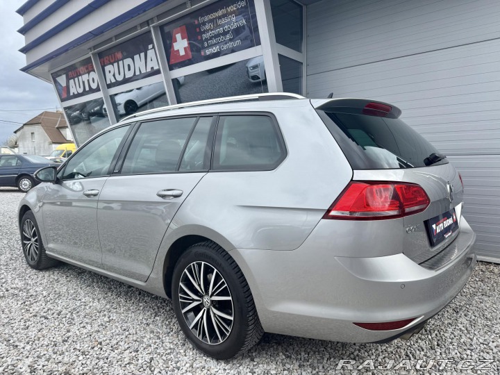 Volkswagen Golf VII 2,0 TDi REZERVACE 2016