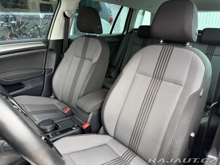 Volkswagen Golf VII 2,0 TDi REZERVACE 2016