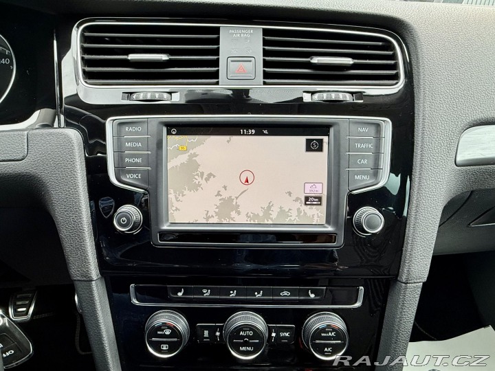 Volkswagen Golf VII 2,0 TDi Allstar Navi 2016