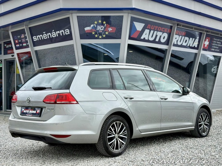 Volkswagen Golf VII 2,0 TDi REZERVACE 2016