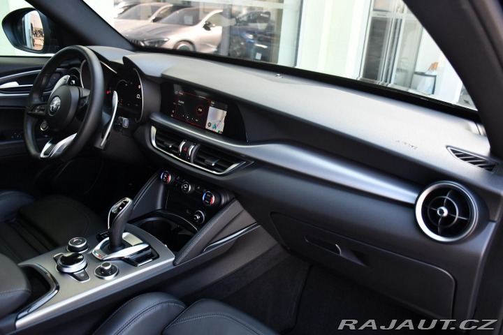 Alfa Romeo Stelvio 2.2 16V 154kW VELOCE AT8 2024
