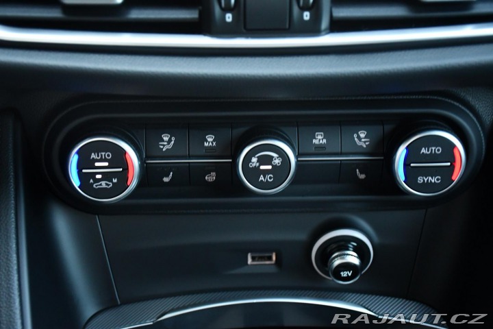 Alfa Romeo Stelvio 2.2 16V 154kW VELOCE AT8 2024