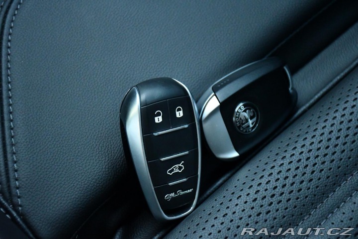 Alfa Romeo Stelvio 2.2 16V 154kW VELOCE AT8 2024