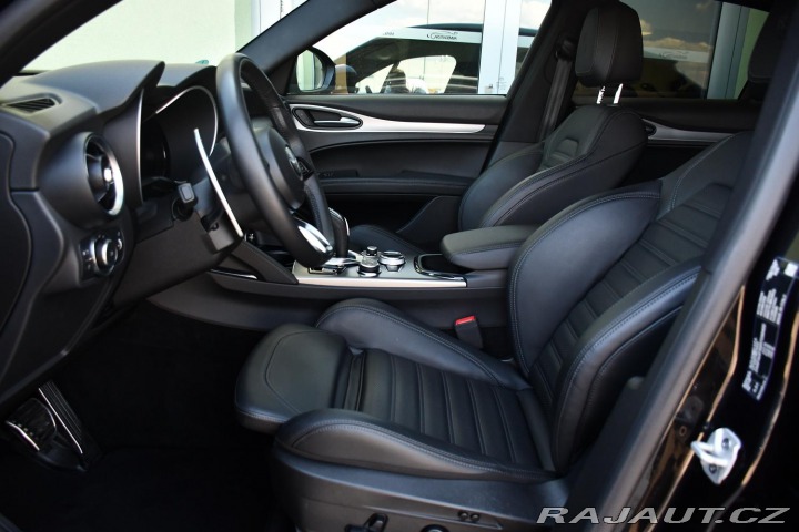 Alfa Romeo Stelvio 2.2 16V 154kW VELOCE AT8 2024