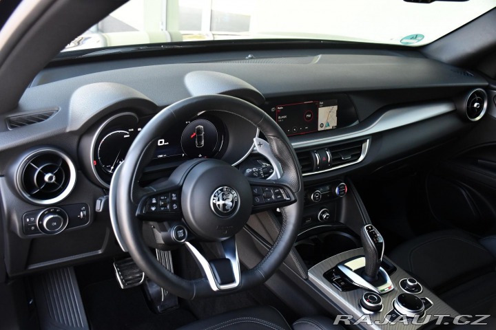 Alfa Romeo Stelvio 2.2 16V 154kW VELOCE AT8 2024