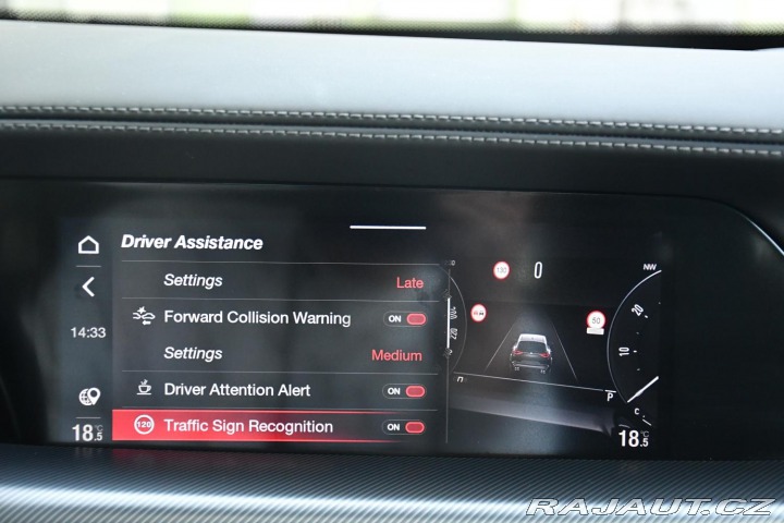 Alfa Romeo Stelvio 2.0TURBO 206kW VELOCE Zad 2024
