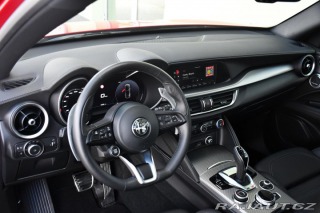 Alfa Romeo Stelvio 2.0TURBO 206kW VELOCE Zad 2024