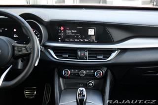 Alfa Romeo Stelvio 2.0TURBO 206kW VELOCE Zad 2024