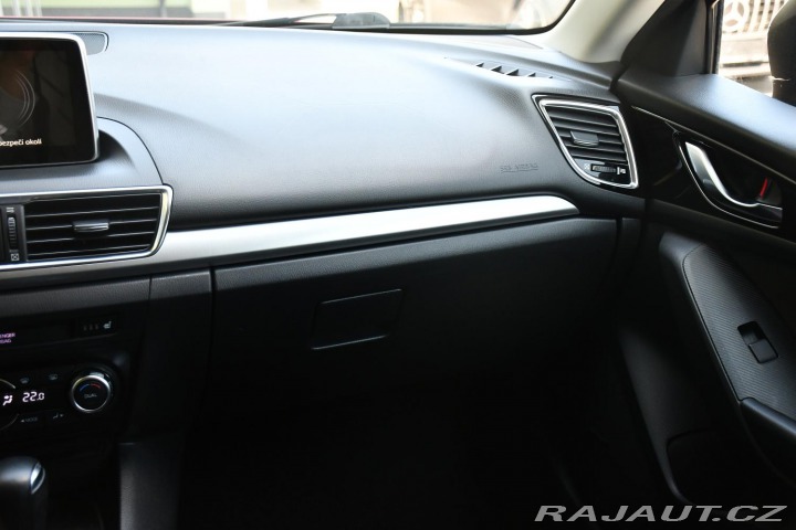 Mazda 3 SP/G120/AT/REVOLUTION 2013