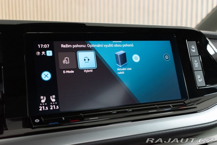 Volkswagen Multivan 1.4 TSI LONG*TAŽNÉ*DPH*ČR 2023