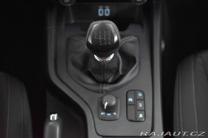 Ford Ranger 2.0 XLT*Naviják*4x4*TAŽNÉ 2020