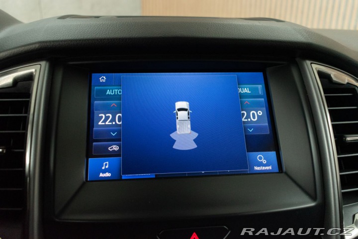 Ford Ranger 2.0 XLT*Naviják*4x4*TAŽNÉ 2020