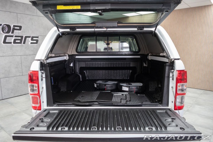 Ford Ranger 2.0 XLT*Naviják*4x4*TAŽNÉ 2020