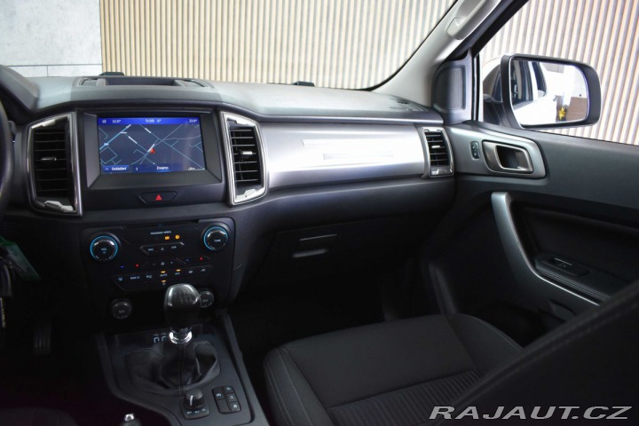 Ford Ranger 2.0 XLT*Naviják*4x4*TAŽNÉ 2020
