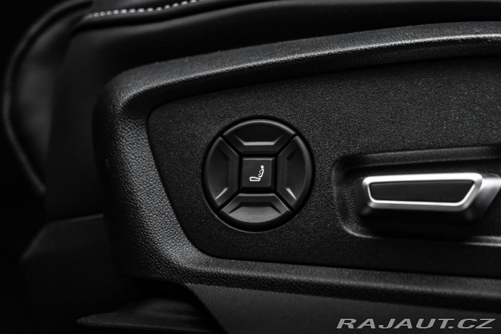 Audi RS Q8 4,0TFSI Masáže Keramiky C 2024
