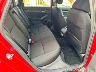 Honda Civic 2.0e:HEV Elegance SKLADEM 2026