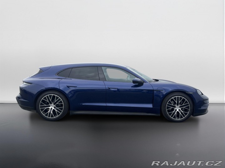 Porsche Taycan Sport Turismo 2025