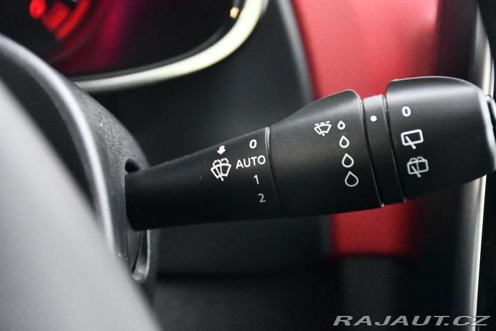 Renault Clio 0,9TCe 66kW LED TAŽNÉ KAM 2016