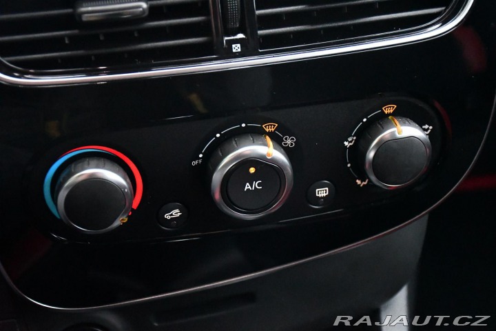 Renault Clio 0,9TCe 66kW LED TAŽNÉ KAM 2016