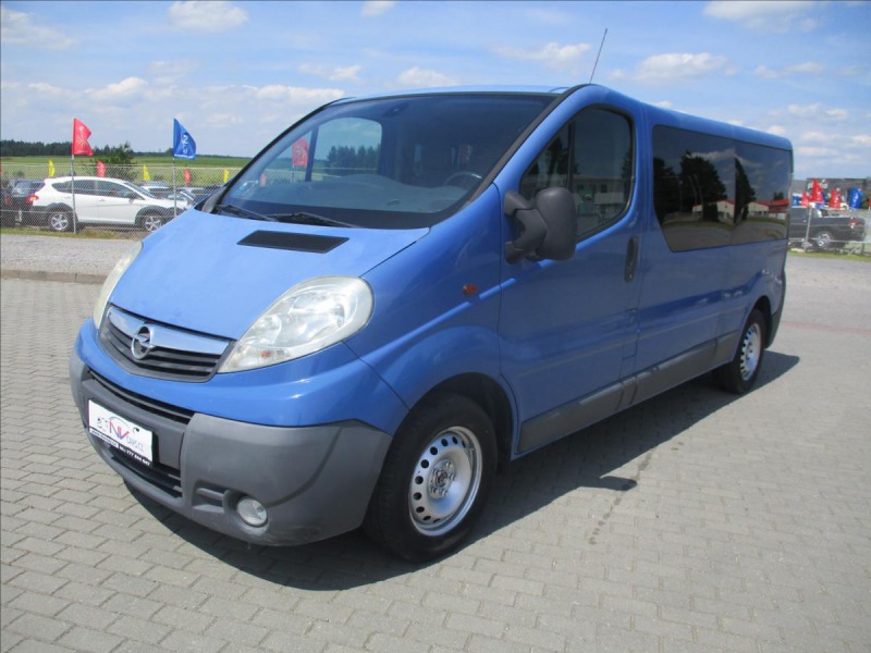 Opel Vivaro 2,0 CDTI L2H1 bez koroze