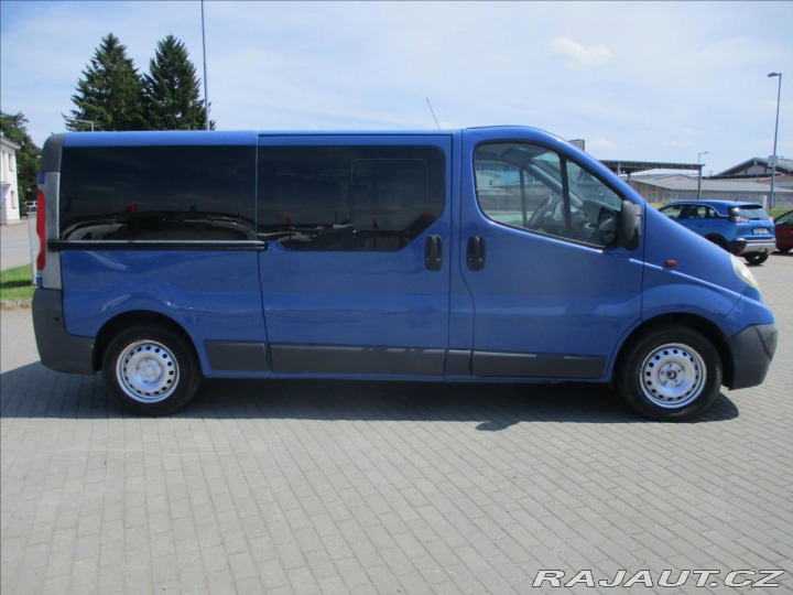 Opel Vivaro 2,0 CDTI L2H1 bez koroze 2010