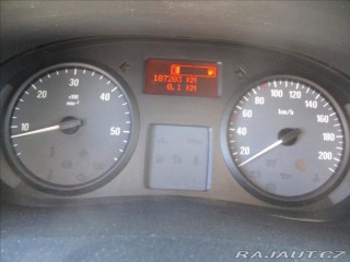 Opel Vivaro 2,0 CDTI L2H1 bez koroze 2010