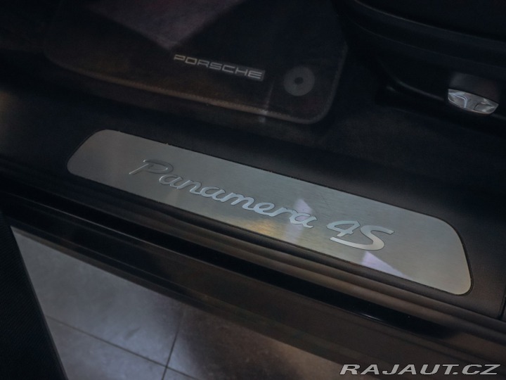 Porsche Panamera 4S Diesel 310 kW 2017