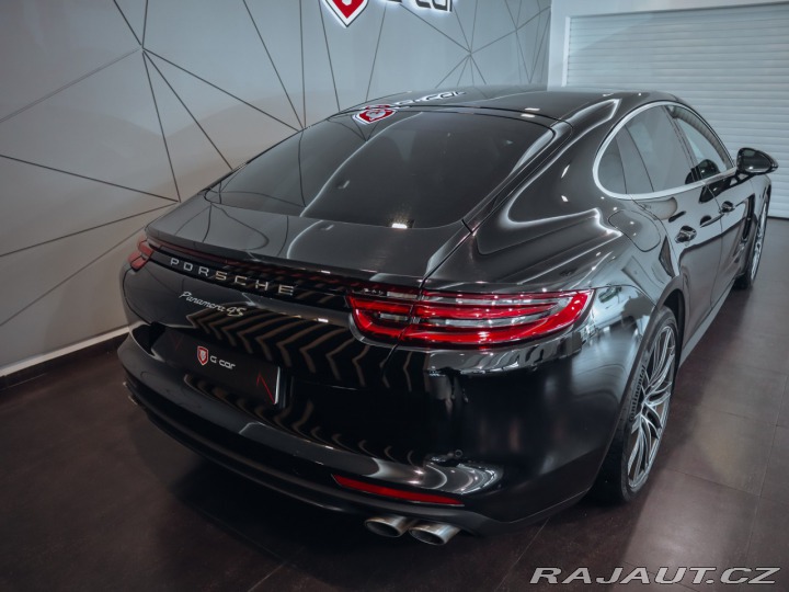 Porsche Panamera 4S Diesel 310 kW 2017