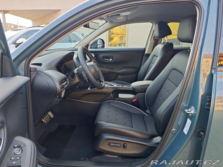 Honda ZR-V 2.0e:HEV 135kW Sport REZE 2026