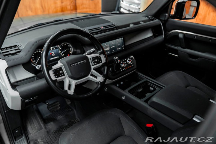 Land Rover Defender  2022