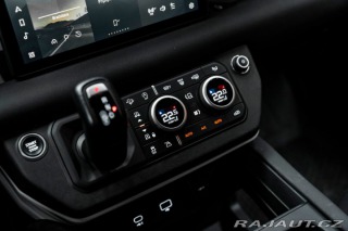 Land Rover Defender  2022