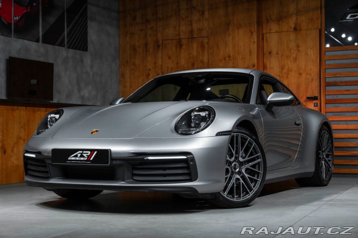 Porsche 911  2022