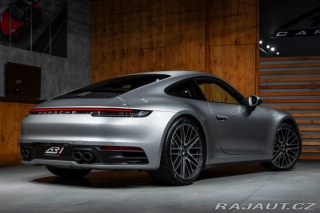 Porsche 911  2022