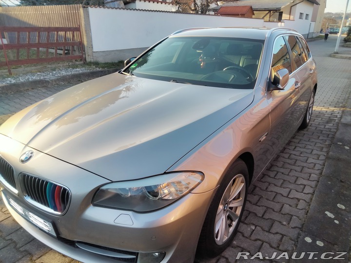 BMW 5 F11 2011