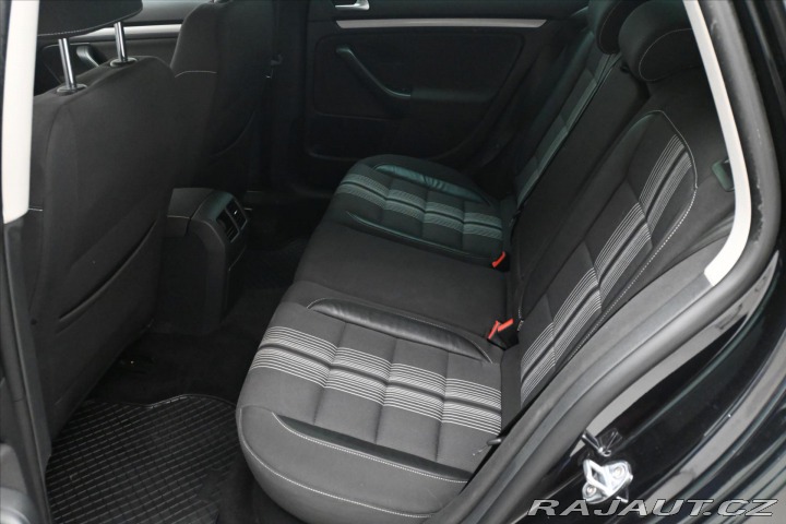 Volkswagen Golf 1,6 TDI 77 kW MATCH Navig 2013