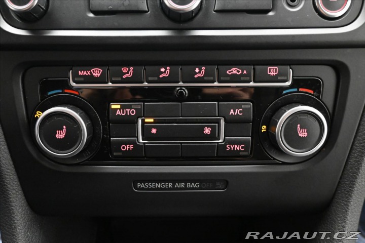 Volkswagen Golf 1,6 TDI 77 kW MATCH Navig 2013