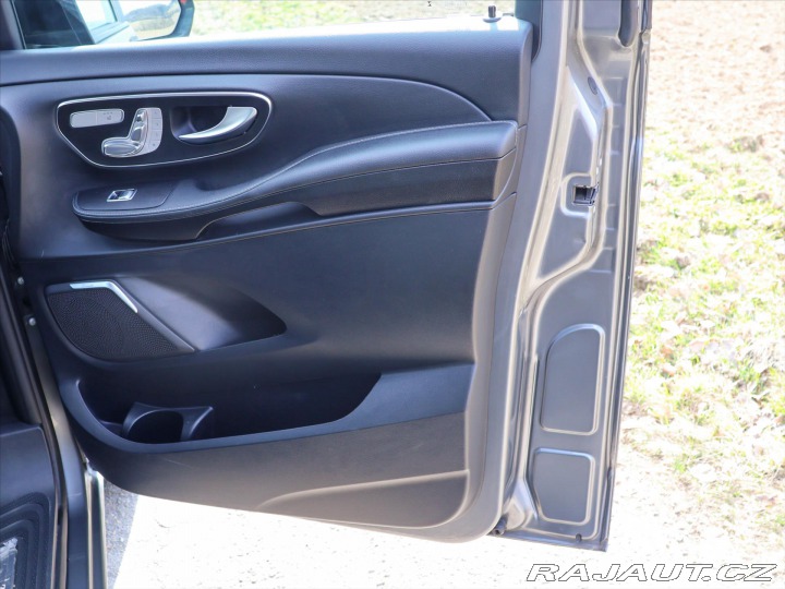 Mercedes-Benz V 2,0 300d 174kW Aut. L Kůž 2021