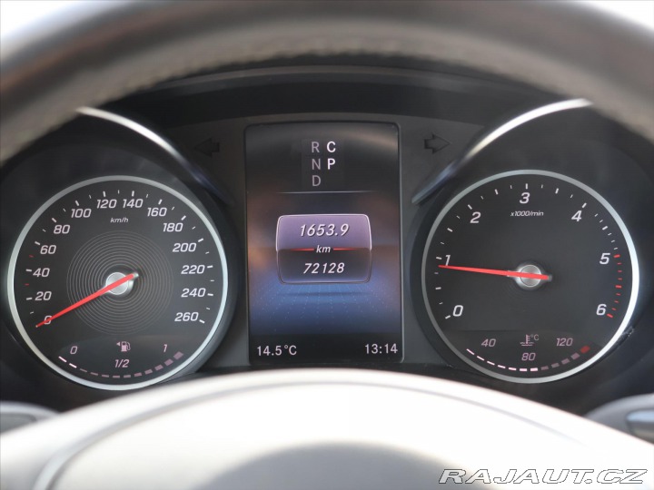 Mercedes-Benz V 2,0 300d 174kW Aut. L Kůž 2021