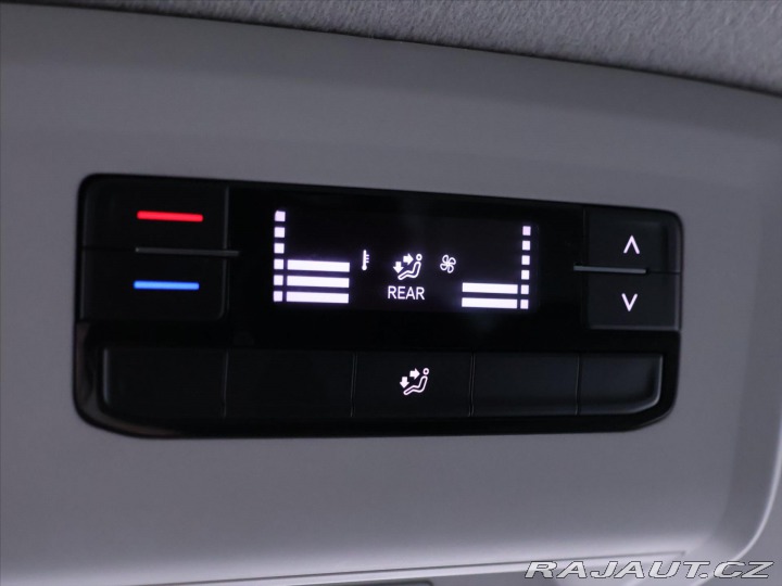 Volkswagen Transporter 2,0 TDI 110kW LED 8-Míst 2020