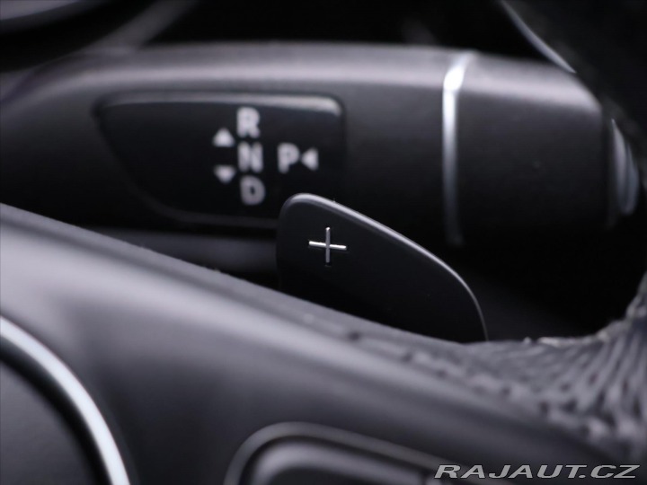 Mercedes-Benz V 2,0 250d 140kW 4Matic L C 2022