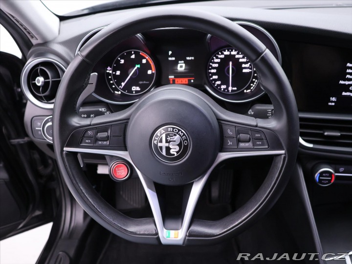Alfa Romeo Giulia 2,1 JTD 110kW Aut. Navi X 2016