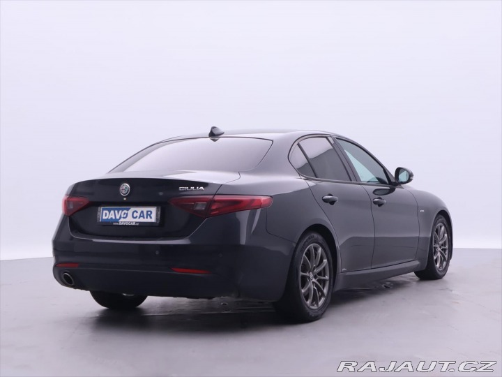 Alfa Romeo Giulia 2,1 JTD 110kW Aut. Navi X 2016